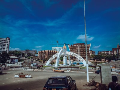 Monument J'aime mon pays – Yaoundé, Cameroun