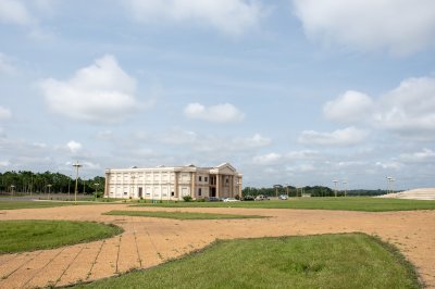 Presbytère de le Basilique de Notre-Dame de la Paix à Yamoussoukro – ivoirien neoclassical architecture