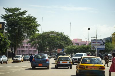 Circulation à le Ministry de Health – Administrative Center de Yaounde, Cameroun