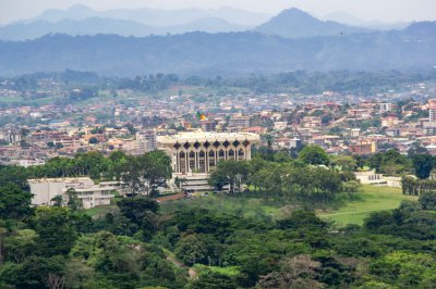 Le Presidential palais de Cameroun à Yaounde – Symbol de power à le heart de le capital