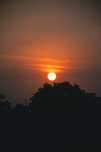 Coucher de soleil à Abidjan – City skyline et blazing ciel