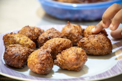 Banana et corn fritters – africain home cooking avec un childhood touch