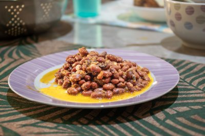 Red Beans à Red Oil – Natural View et Family Atmosphere