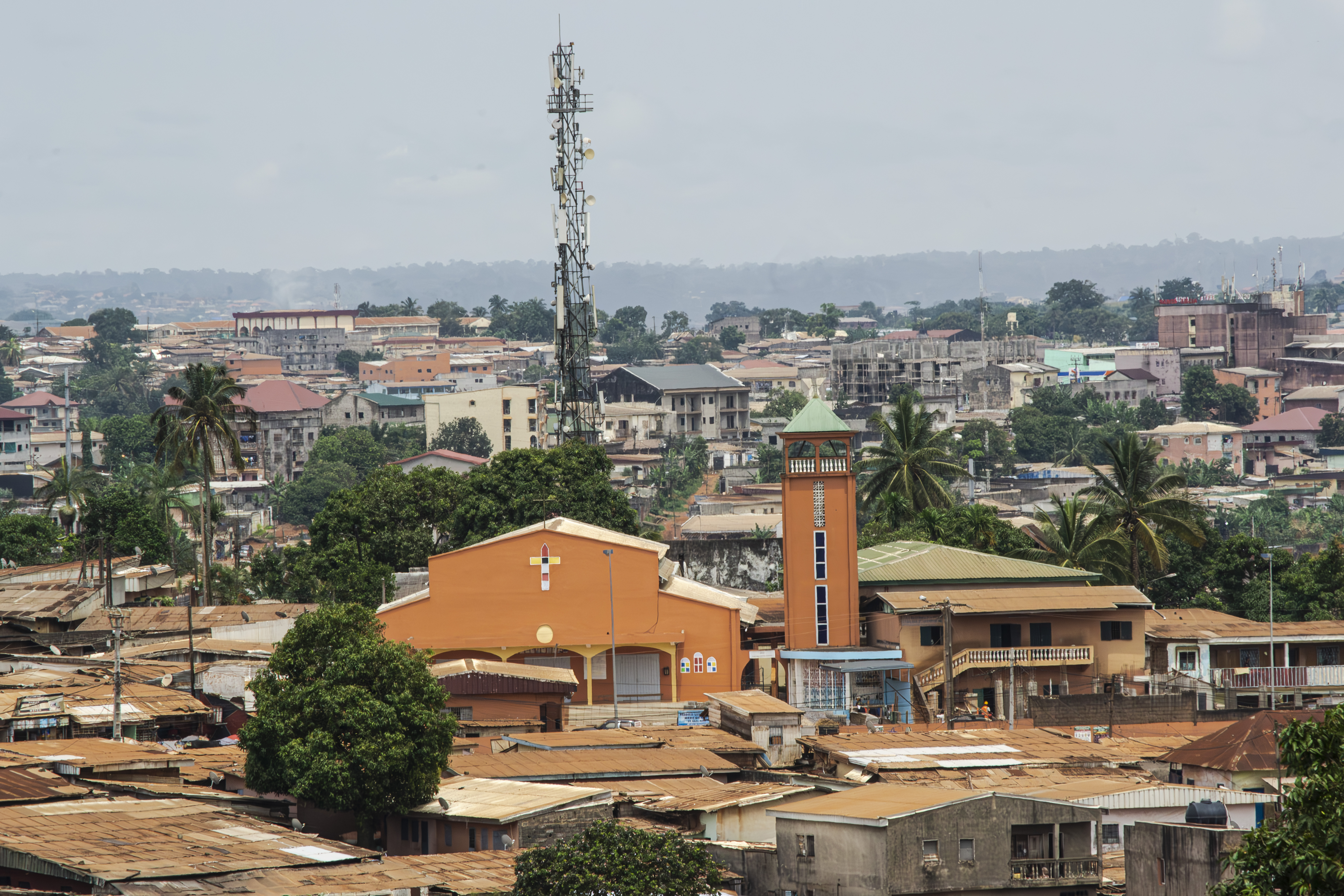 Vue aérienne de le Emombo quartier à yaounde, Cameroun.