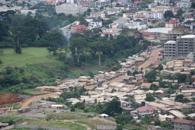 Vue aérienne de le Paysage urbain de Yaounde 01