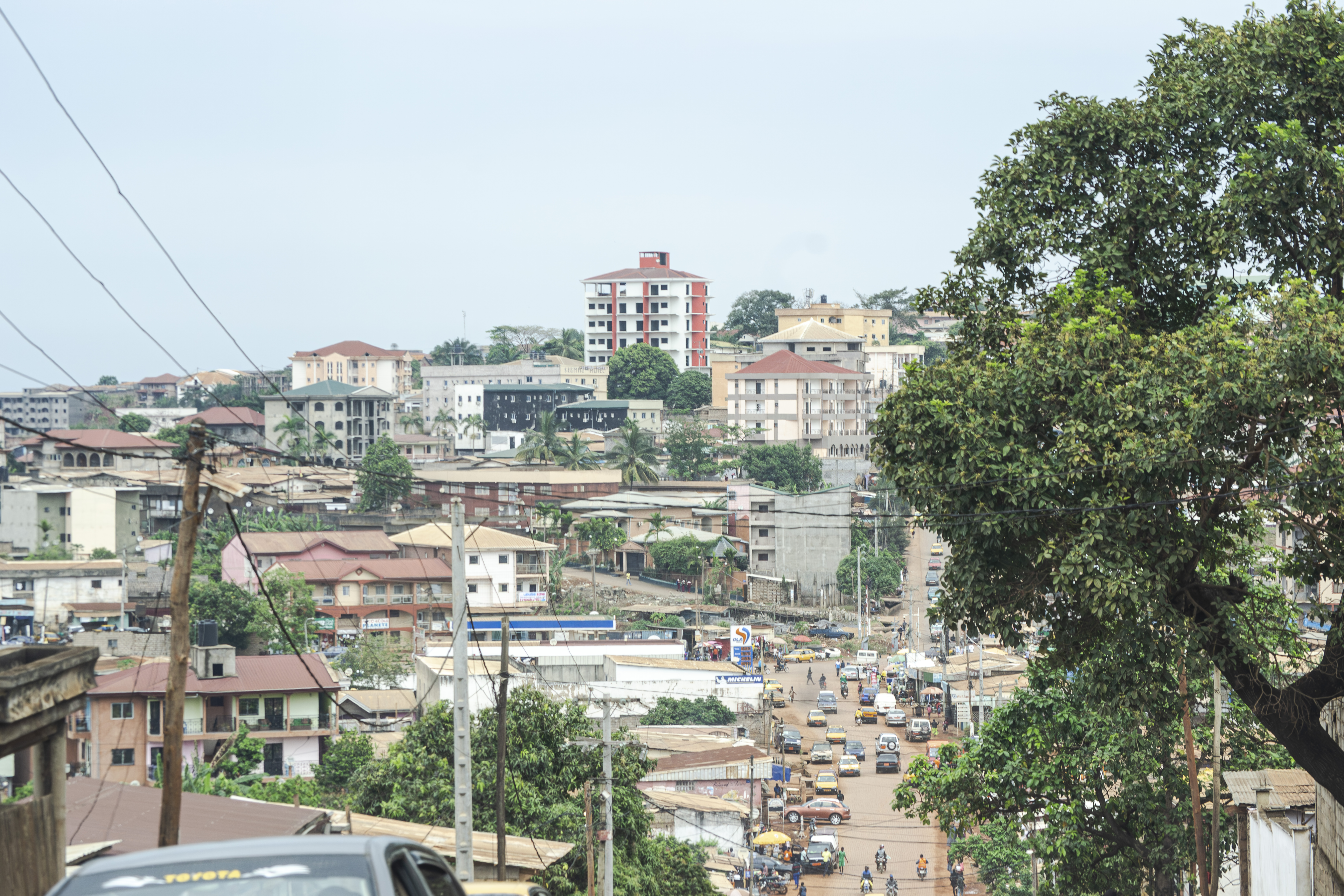 Vue aérienne de le Paysage urbain à le ngousso quartier de yaounde