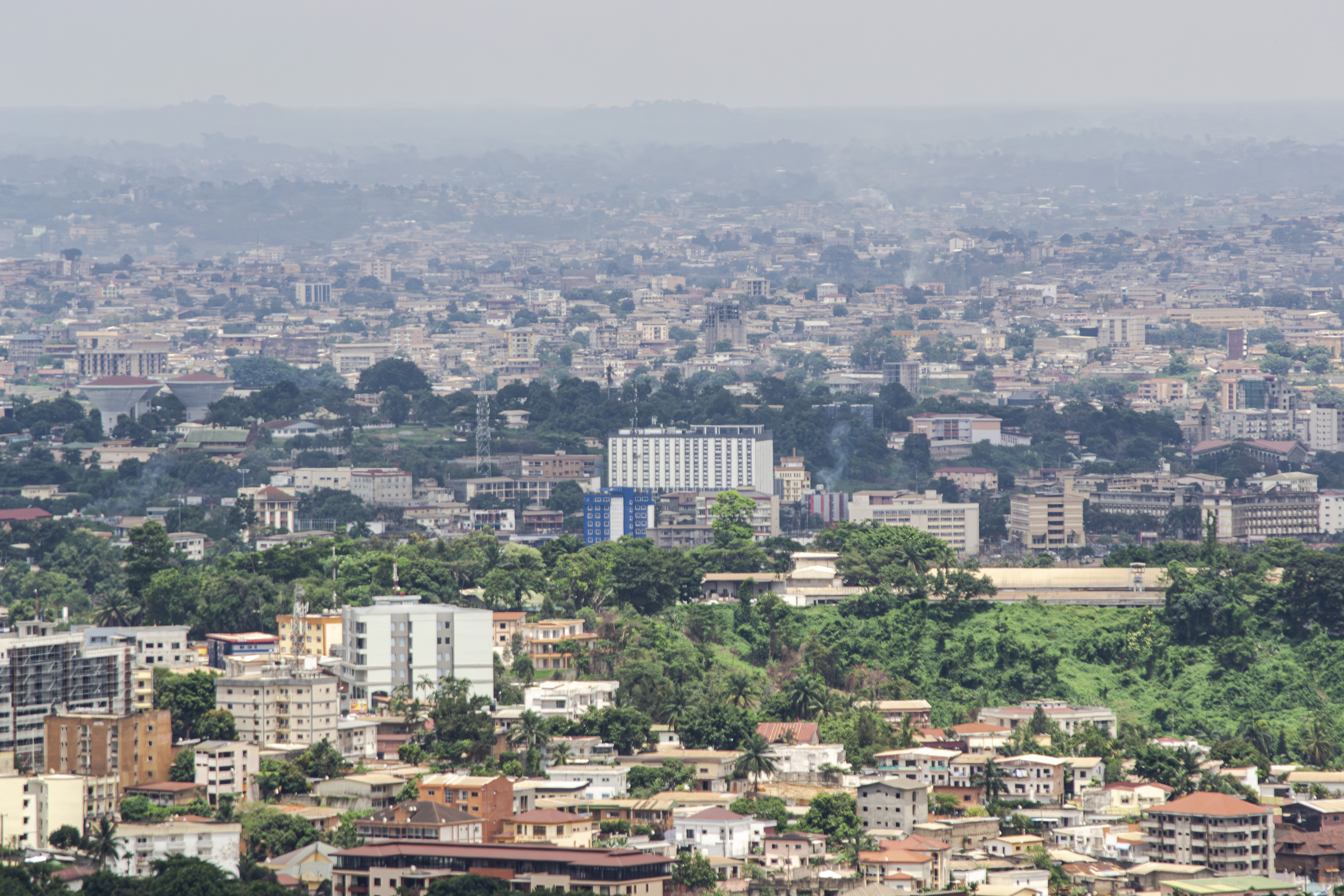 Vue aérienne de yaounde, Cameroun 04