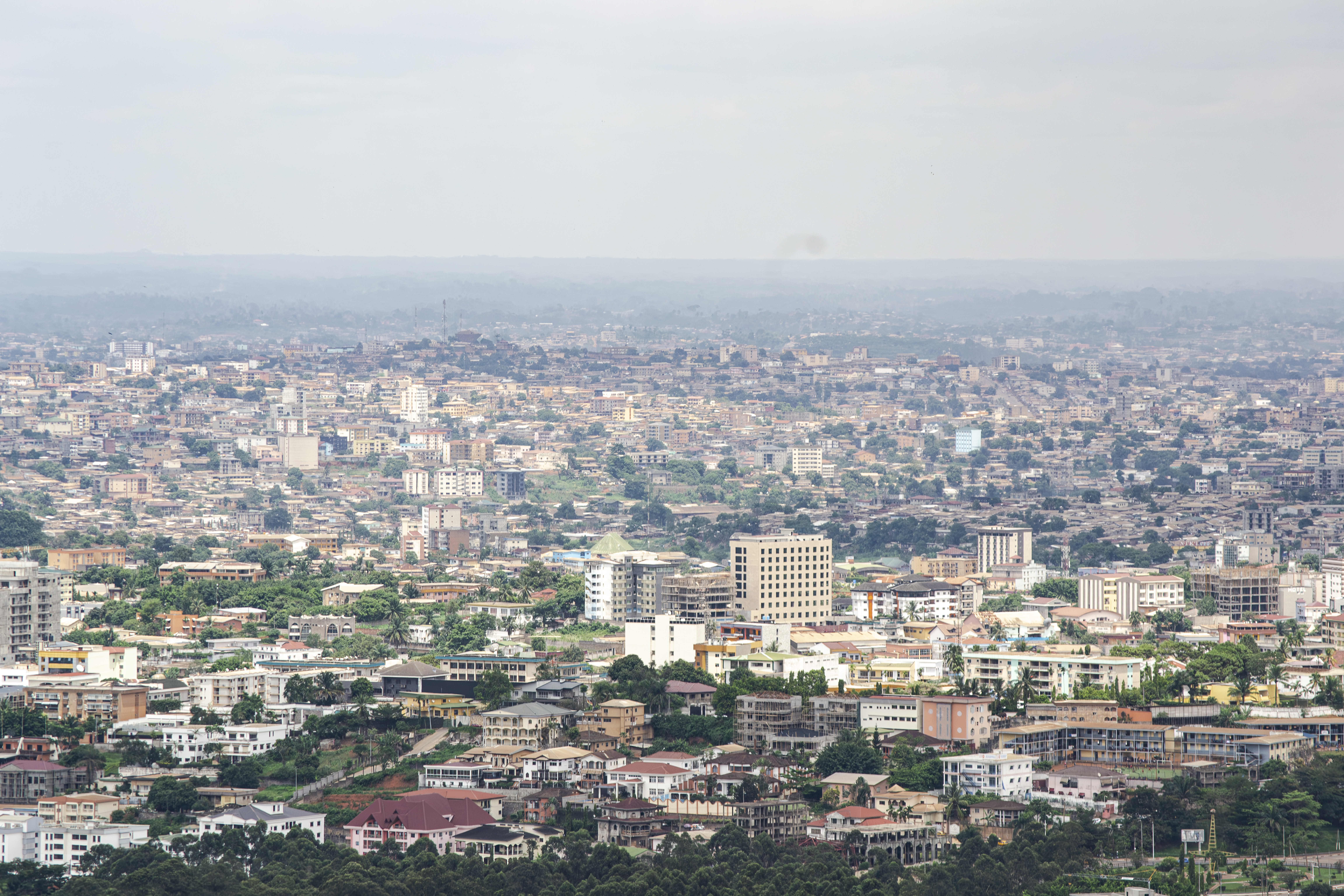 Vue aérienne de yaounde, Cameroun 11