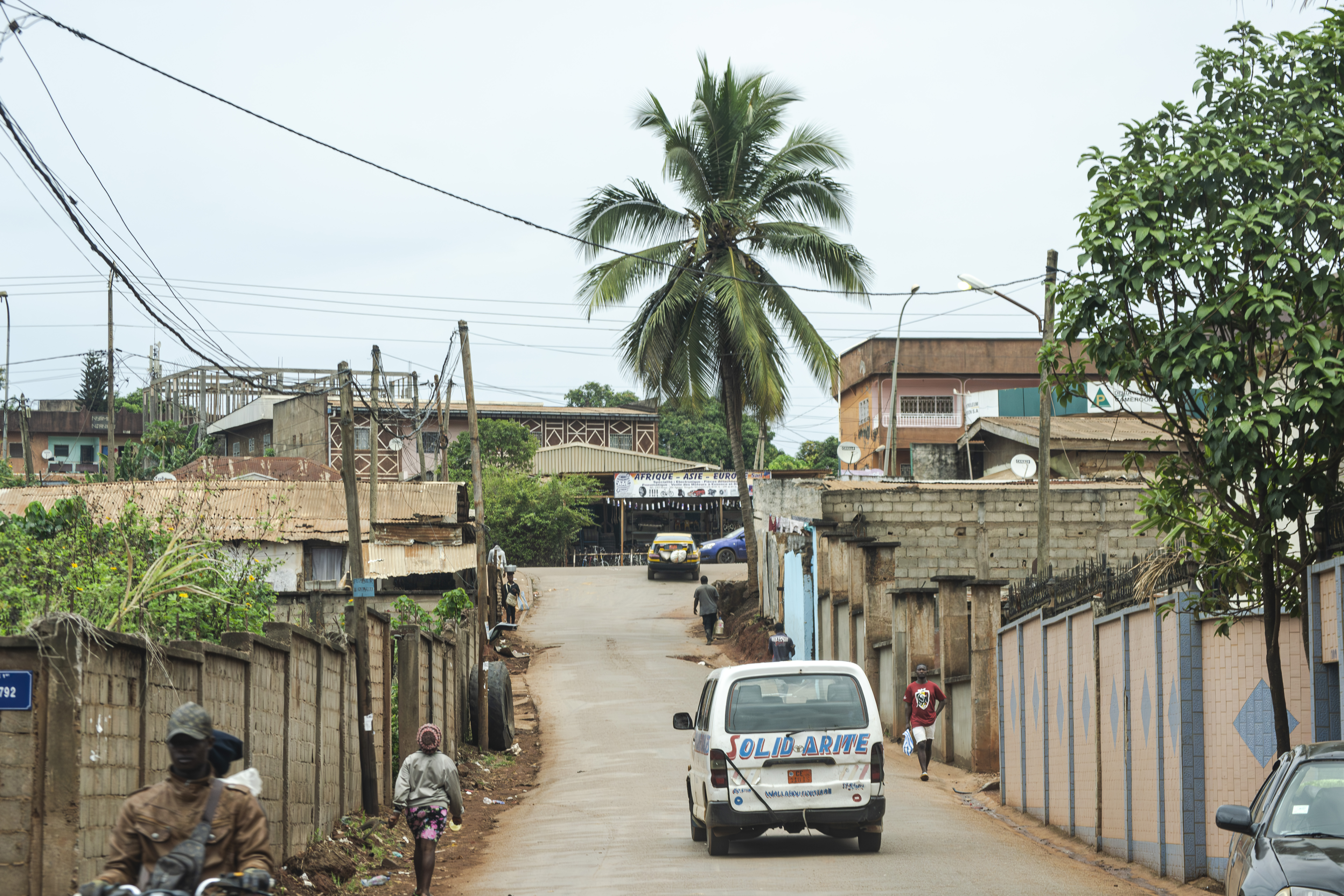 Ruelle à le tongolo quartier de yaounde, Cameroun