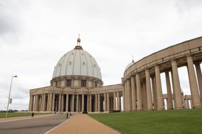 Image de le Basilique de Notre-Dame de la Paix à Yamoussoukro 05