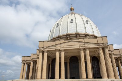 Image de le Basilique de Notre-Dame de la Paix à Yamoussoukro à Côte d'Ivoire 05