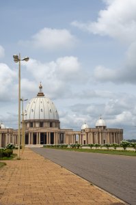 Image de le Basilique de Notre-Dame de la Paix à Yamoussoukro à Côte d'Ivoire 18