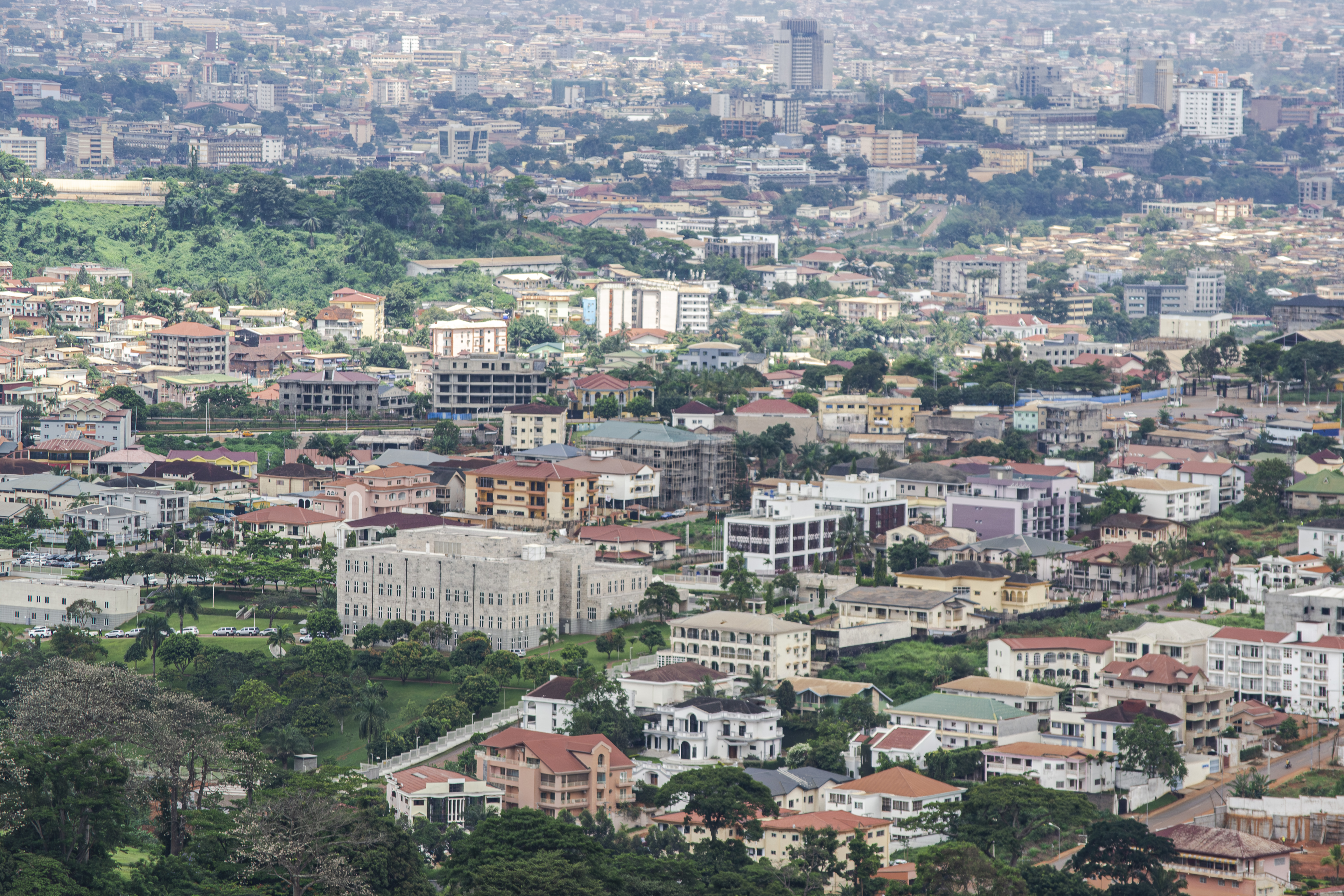 Vue panoramique de le Tsinga quartier à Yaounde, Cameroun