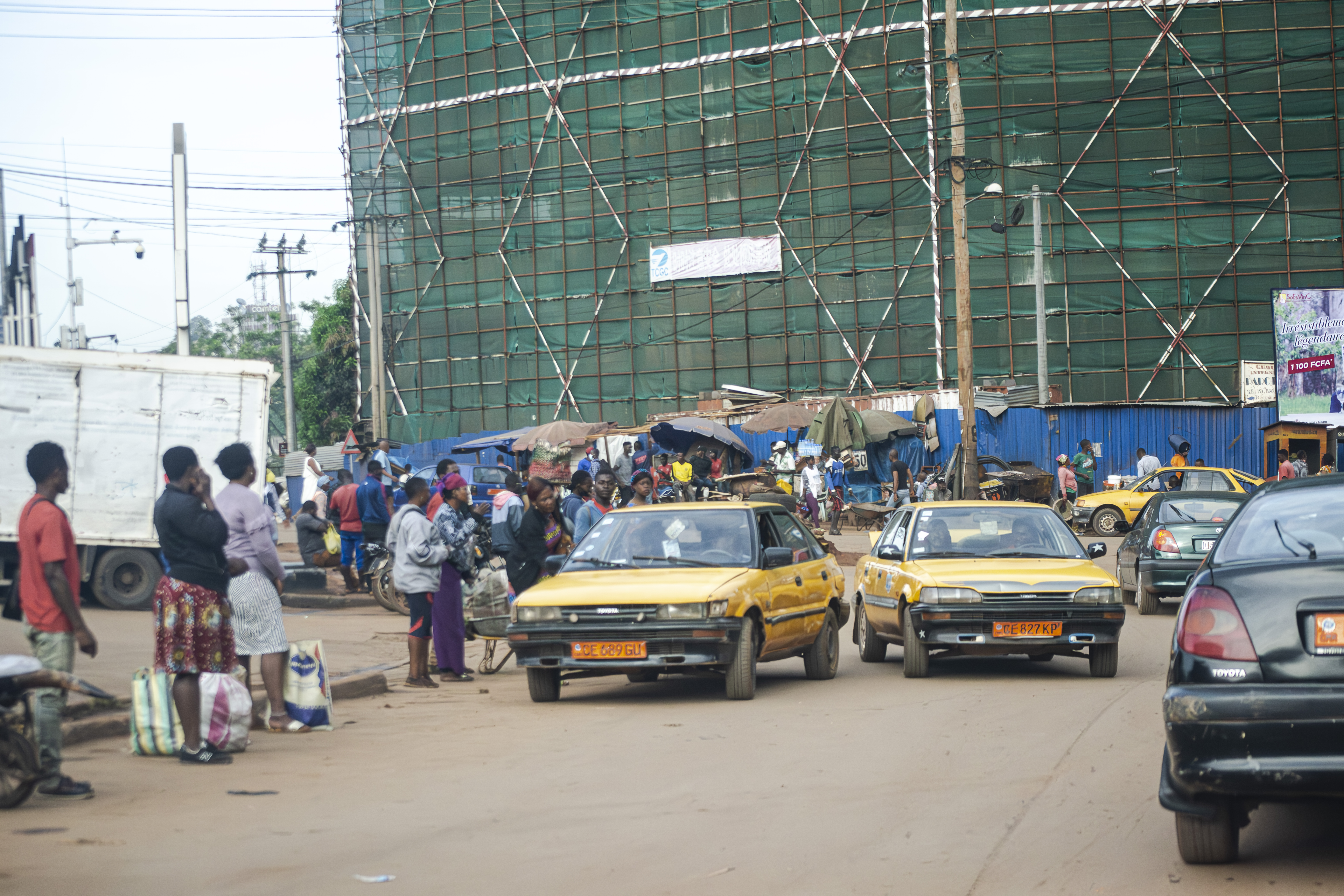 Circulation à le Mfoundi marché à Yaounde