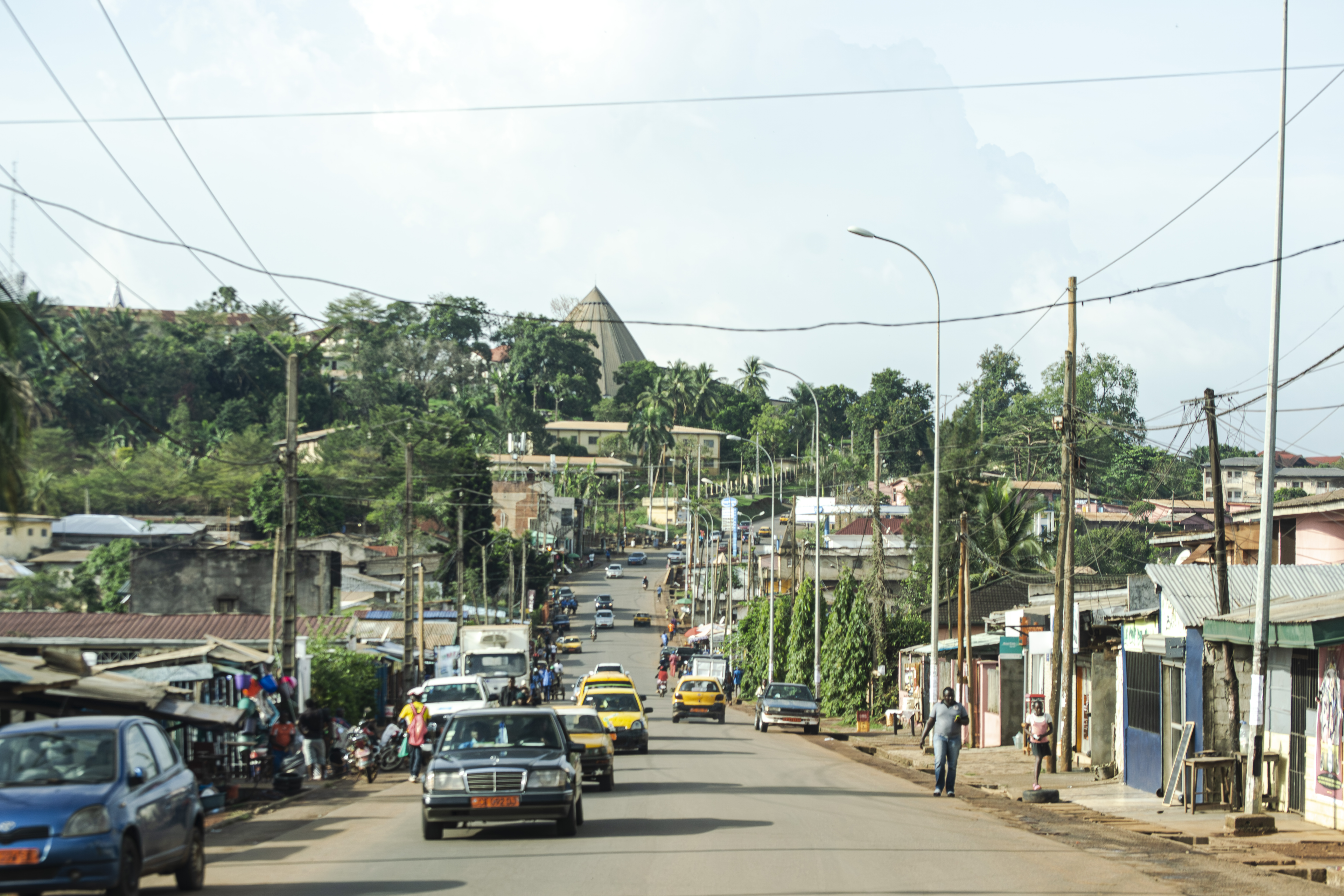 Paysage urbain à le Efoulan quartier à le city de Yaounde