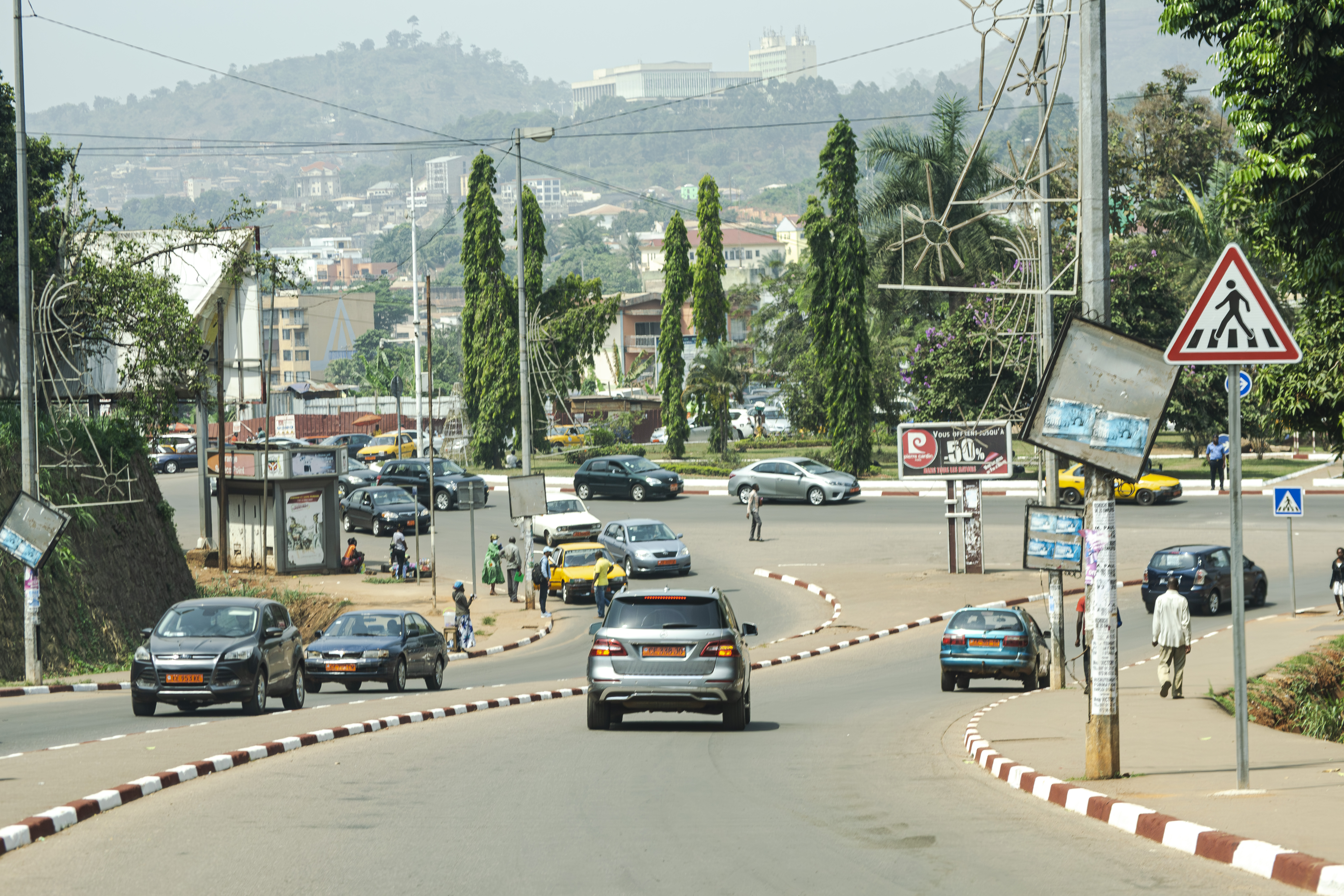Vue de Trafic routier à le Nkonkak carrefour à Yaounde