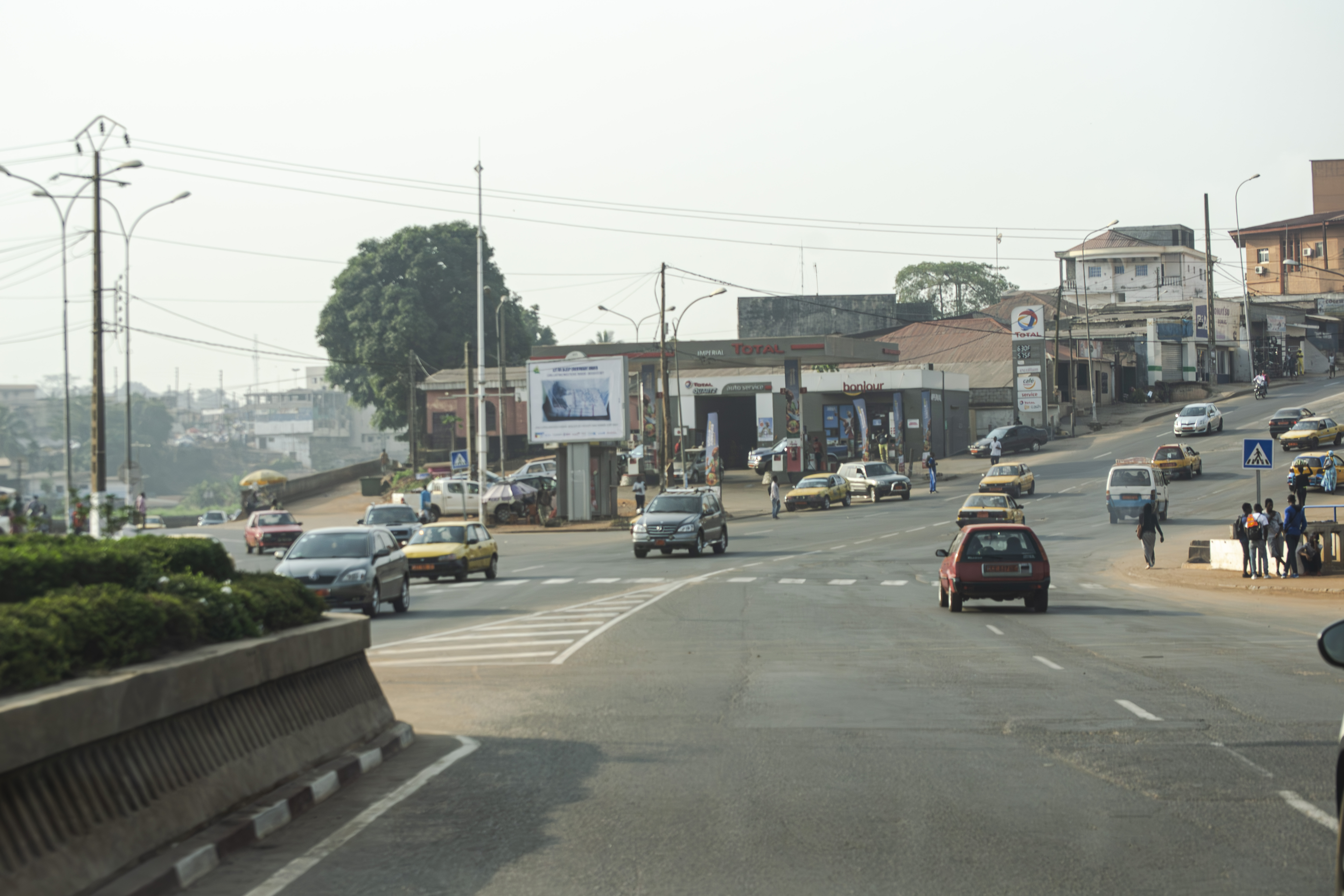 Paysage urbain à le lieu-dit municipal road de yaounde